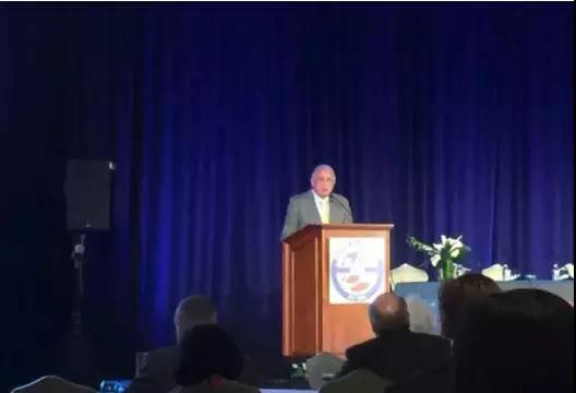 迈阿密市市长TOMÀS A REGALADO.jpg